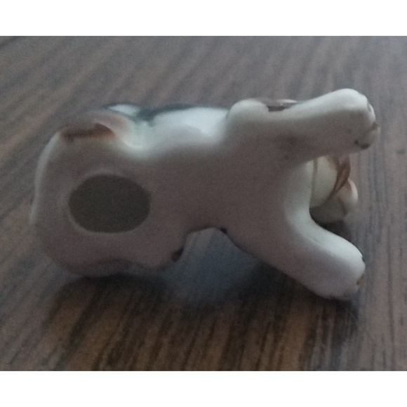 Black White And Brown Miniature 1 Inch Ceramic Hound Figurine - Picture 4 of 4